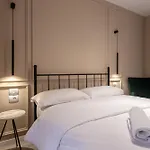 Garden Apartment's 地拉那