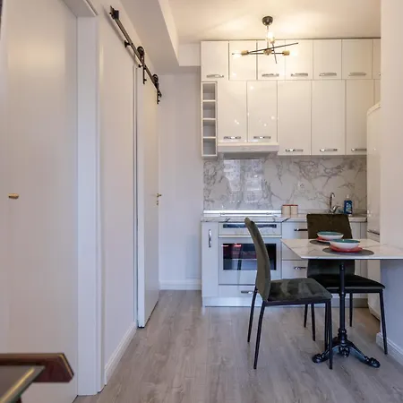 Garden Apartment's Tirana