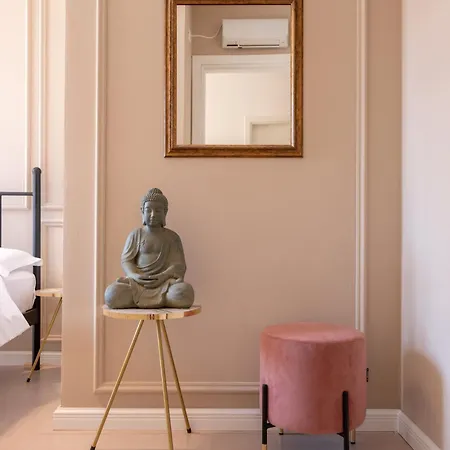 Garden Apartment's 3* Tirana