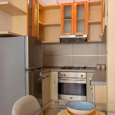 Garden Apartment's 3* טיראנה