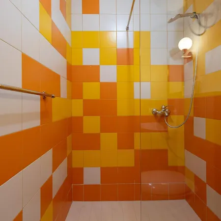 Garden Apartment's