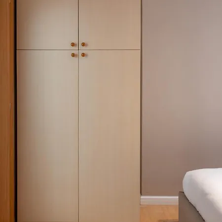 Garden Apartment's מלון דירות