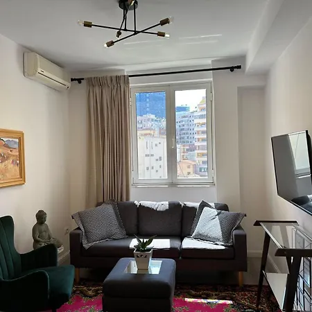 Garden Apartment's 3* Tirana