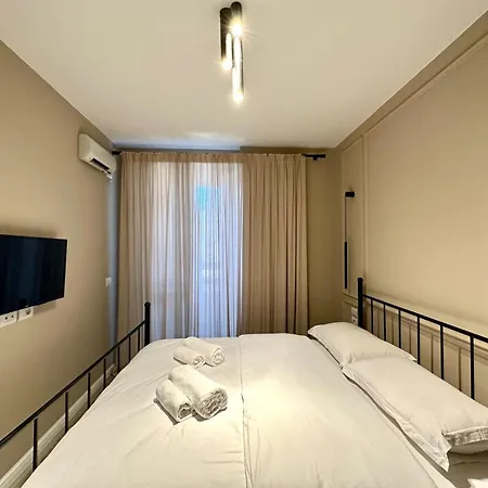 מלון דירות Garden Apartment's טיראנה