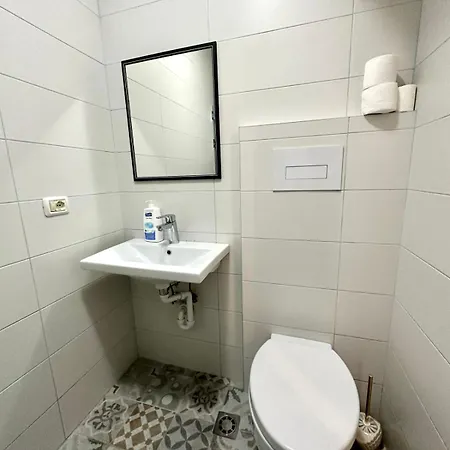 מלון דירות Garden Apartment's