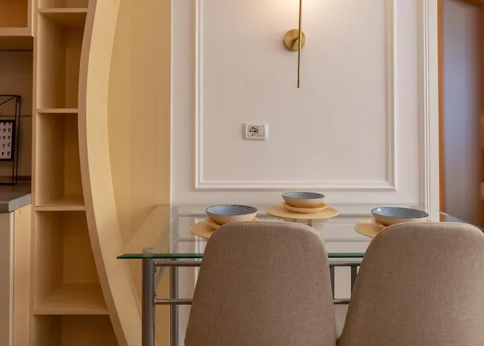 Aparthotel Garden Apartment's 3*